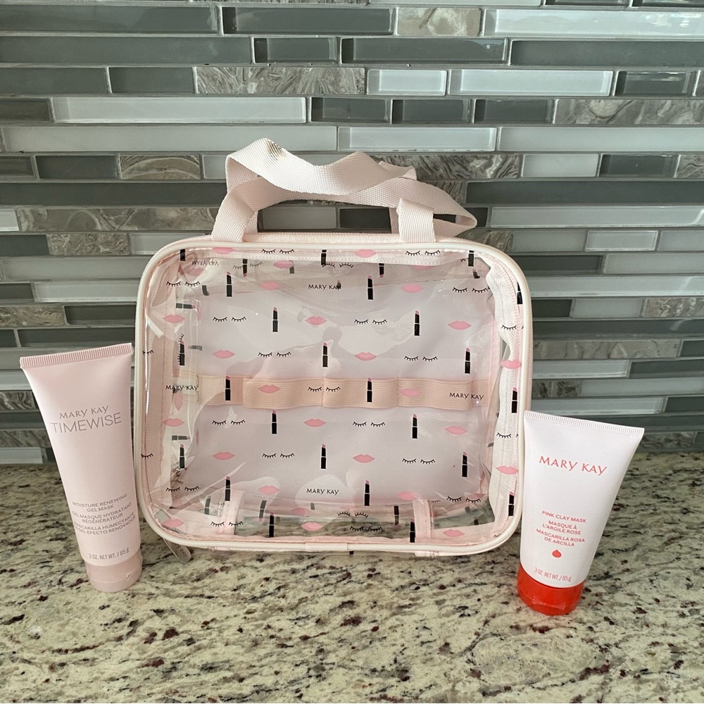Mary Kay make up bag special edition pink clay mask moisture renewing gel mask